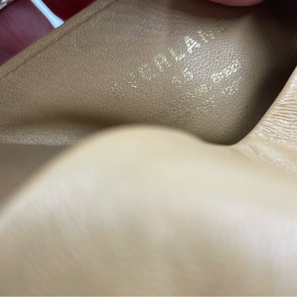 NEW Everlane Light Taupe Tan Leather Day Crossover Sandal in Size 6.5 - Picture 10 of 10